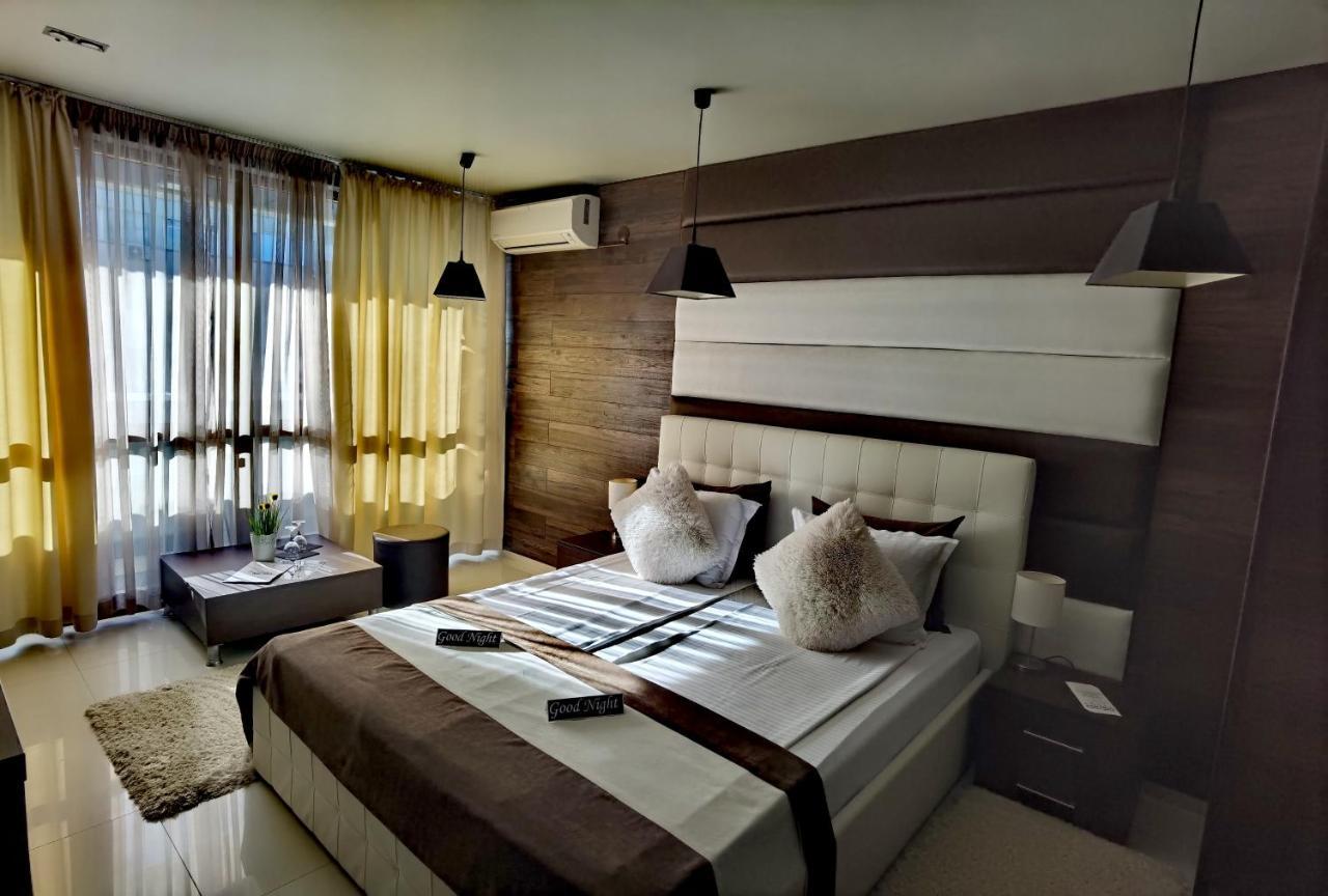 Hotel Acktion Σούμεν Εξωτερικό φωτογραφία