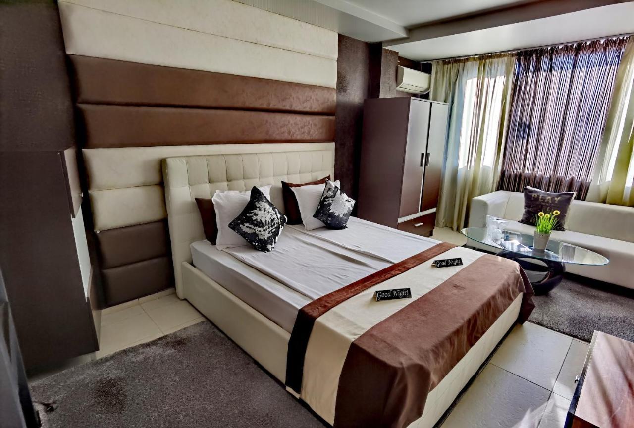 Hotel Acktion Σούμεν Εξωτερικό φωτογραφία