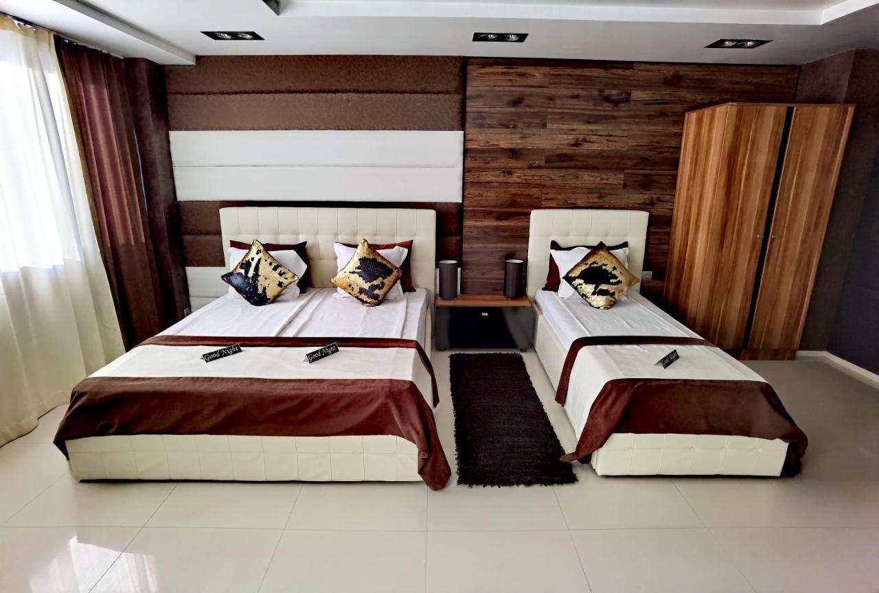 Hotel Acktion Σούμεν Εξωτερικό φωτογραφία